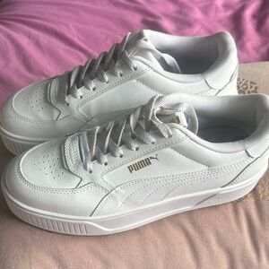 Puma Women's White Leather Sneakers